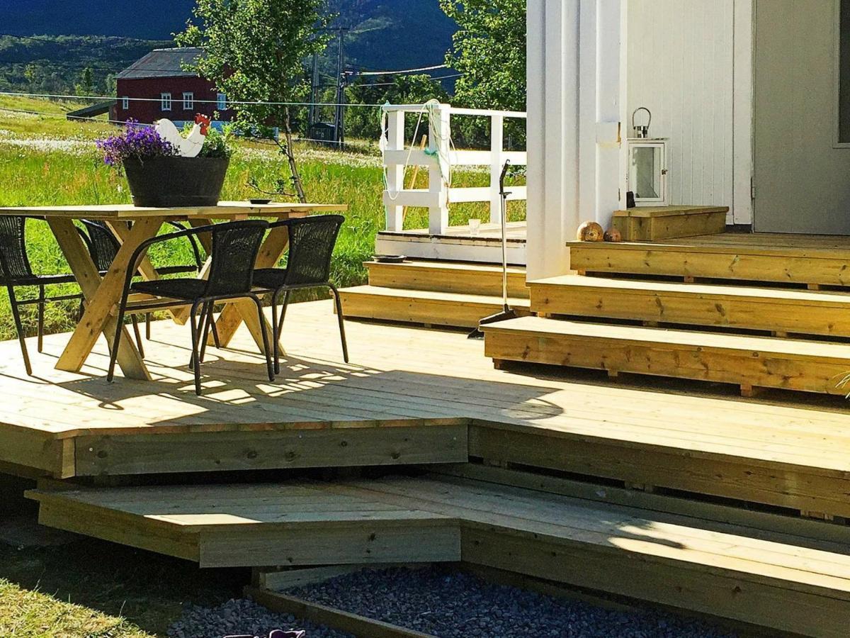 6 Person Holiday Home In Senjahopen Mefjordvaer Room photo