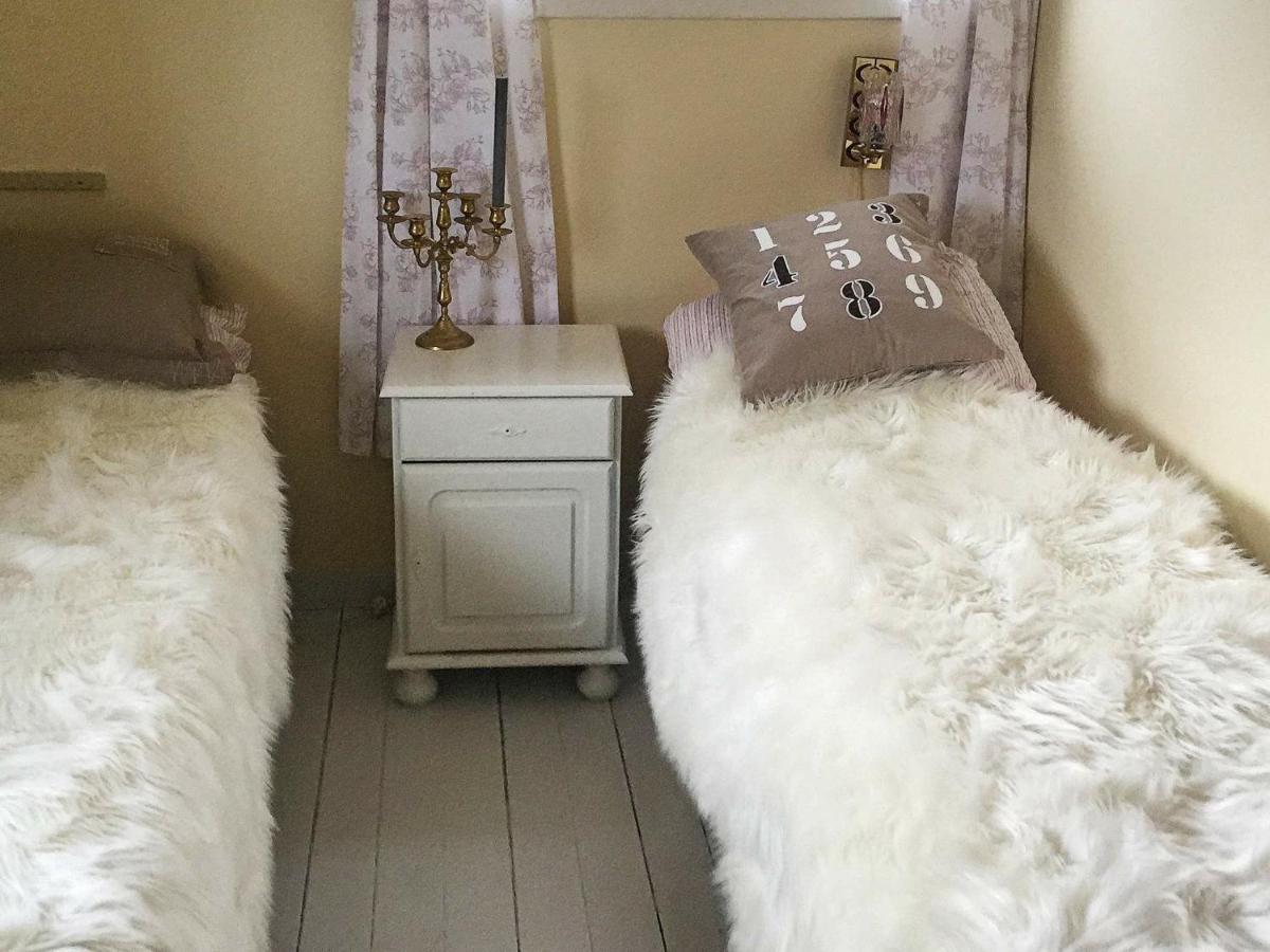 6 Person Holiday Home In Senjahopen Mefjordvaer Room photo